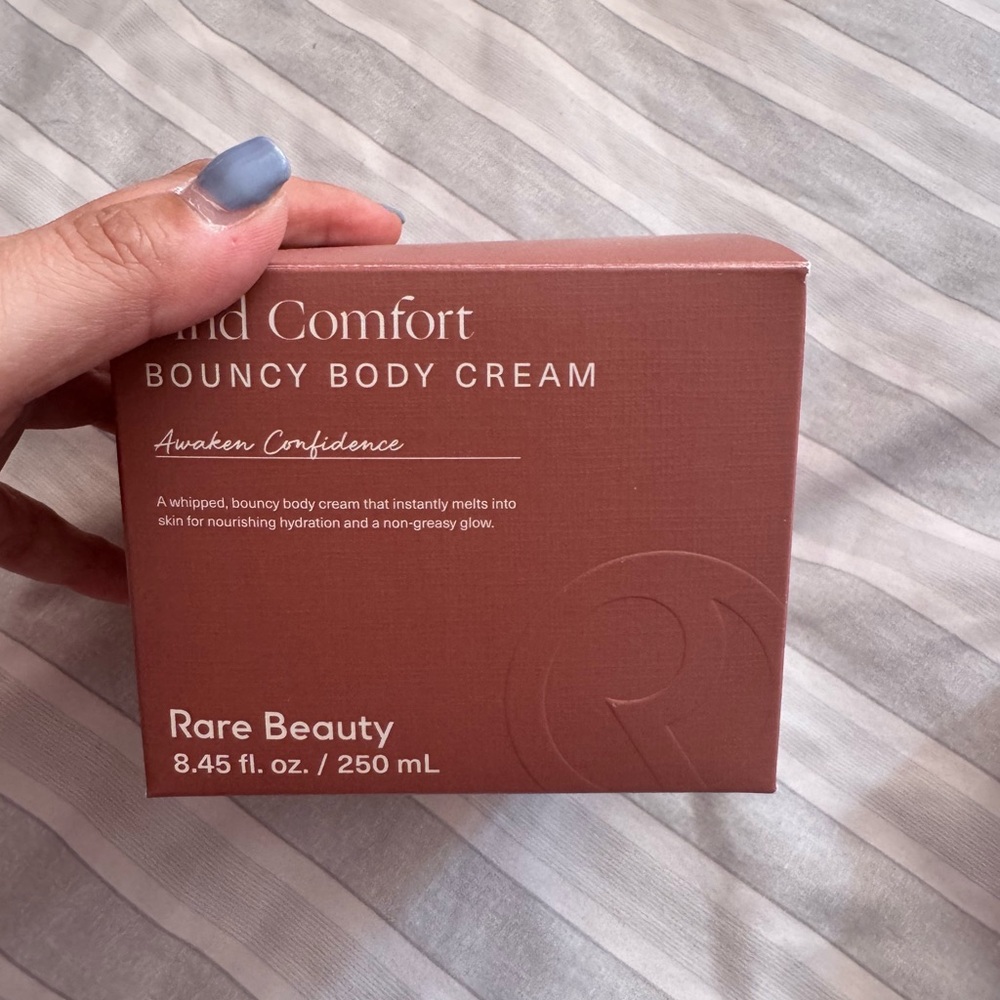 Rare Beauty Bouncy Body Cream